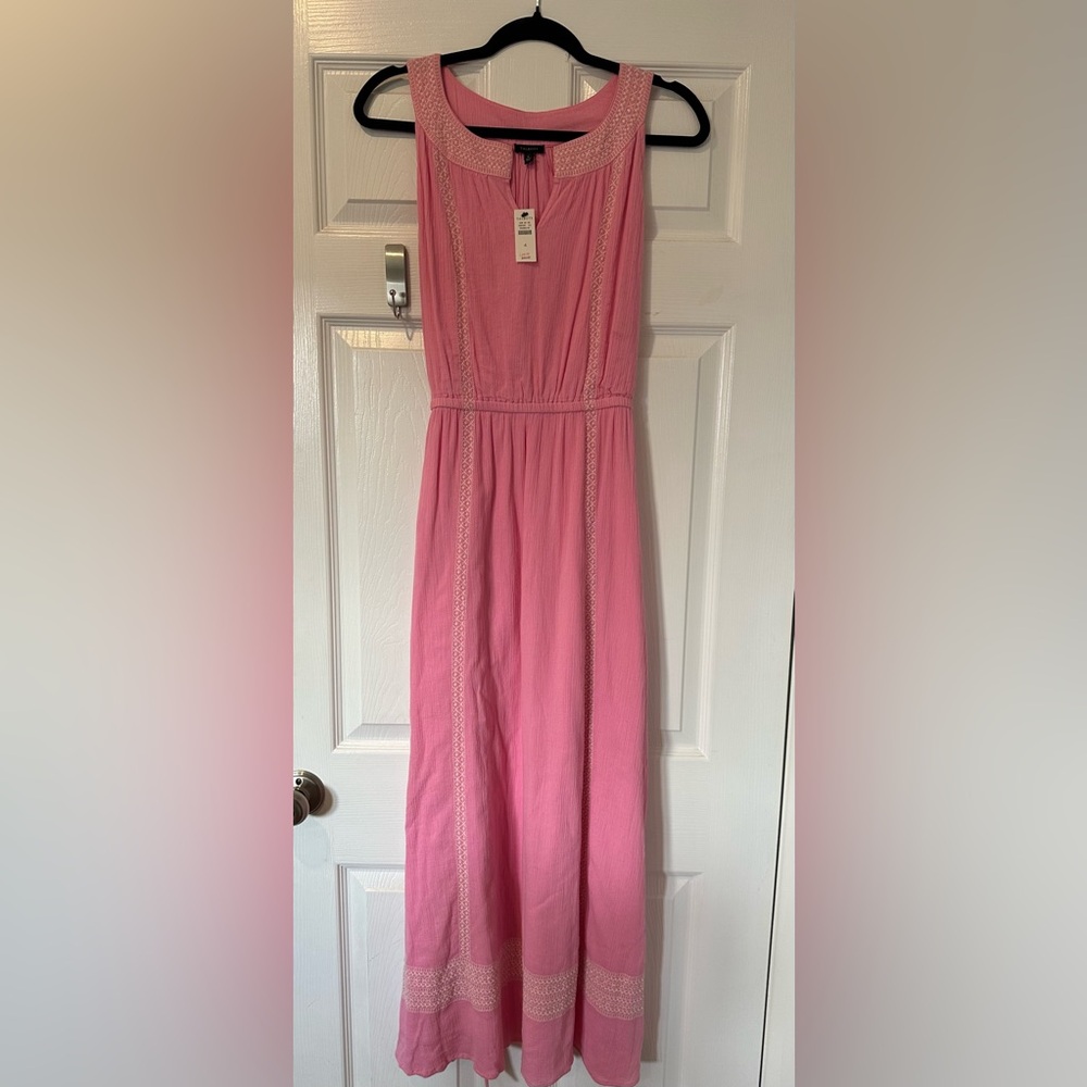 Pink Sleeveless Maxi Dress